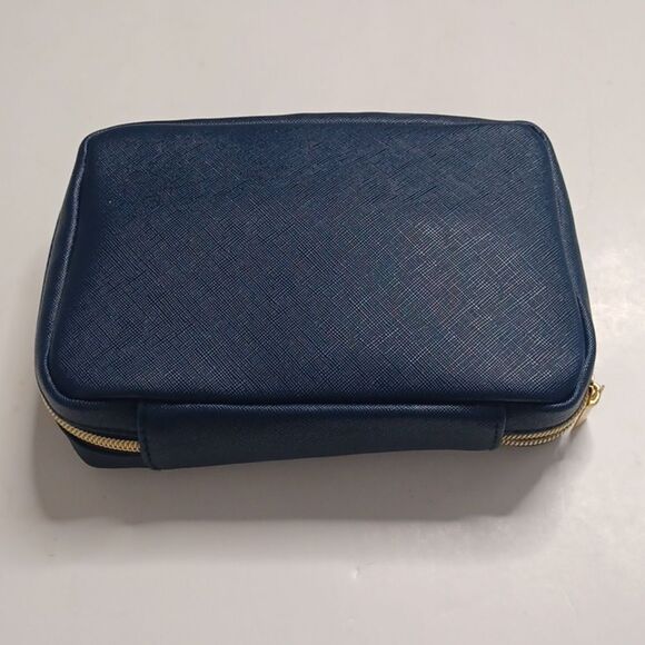 GRAFF KOREAN AIR FIRST CLASS POUCH - Picture 2 of 9